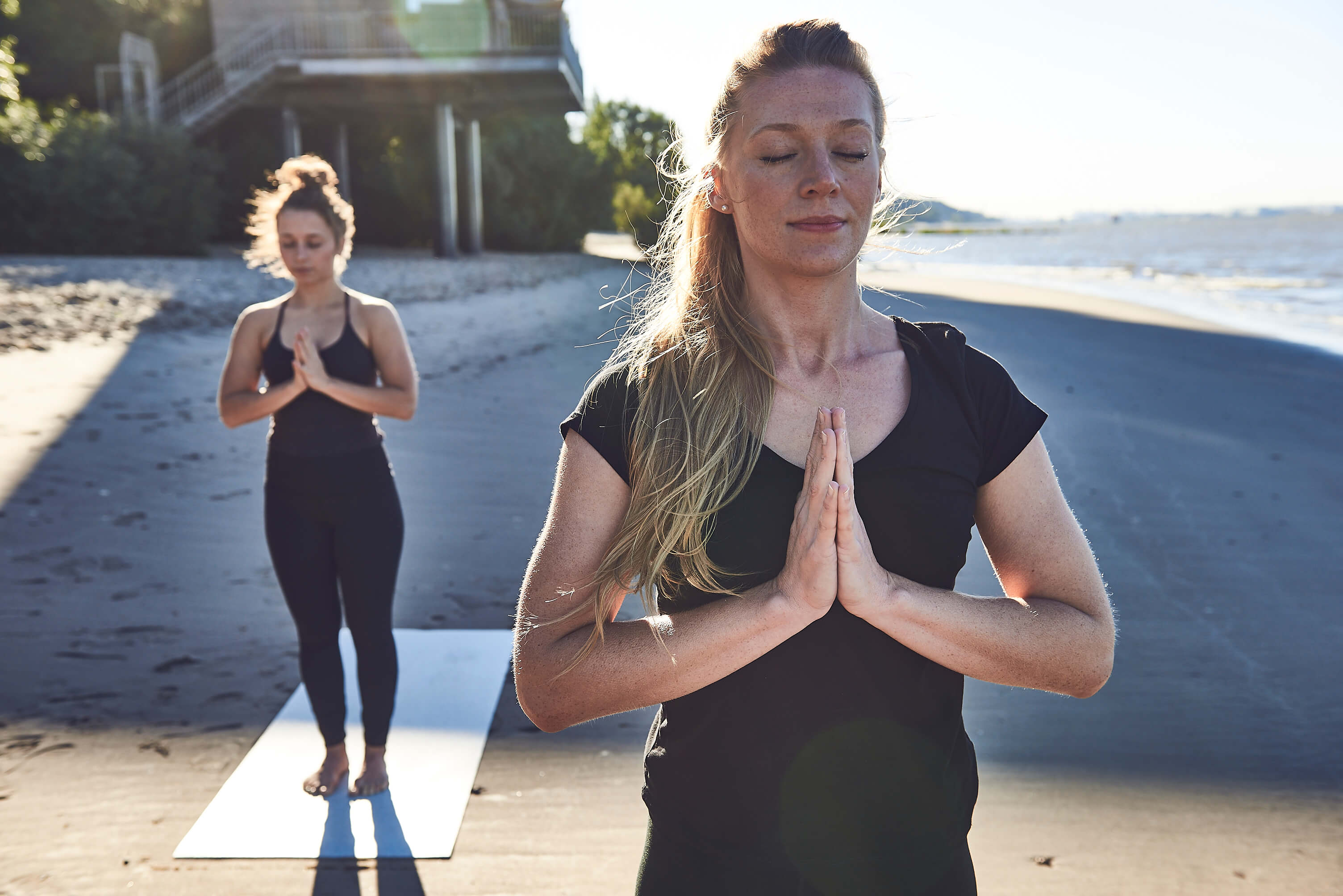 hejhej-mats Yoga von Christin Schwarzer Photography