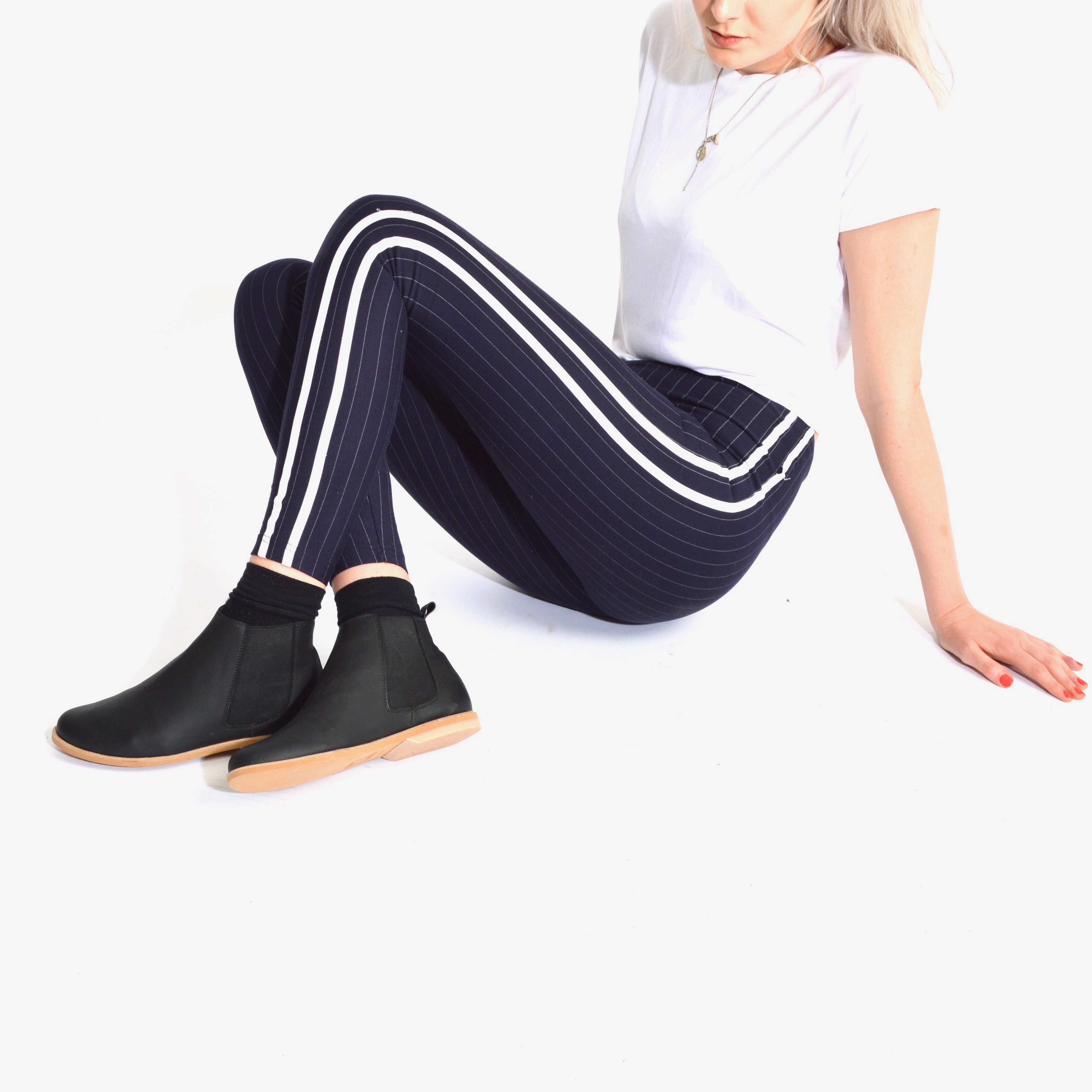 '88 Black Chelsea Boot Unisex von SORBAS Shoes
